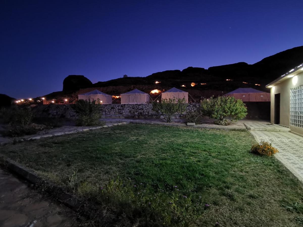 Rural Tents Naseem الخيمةالريفيةalouzaib Аль-Ула Экстерьер фото